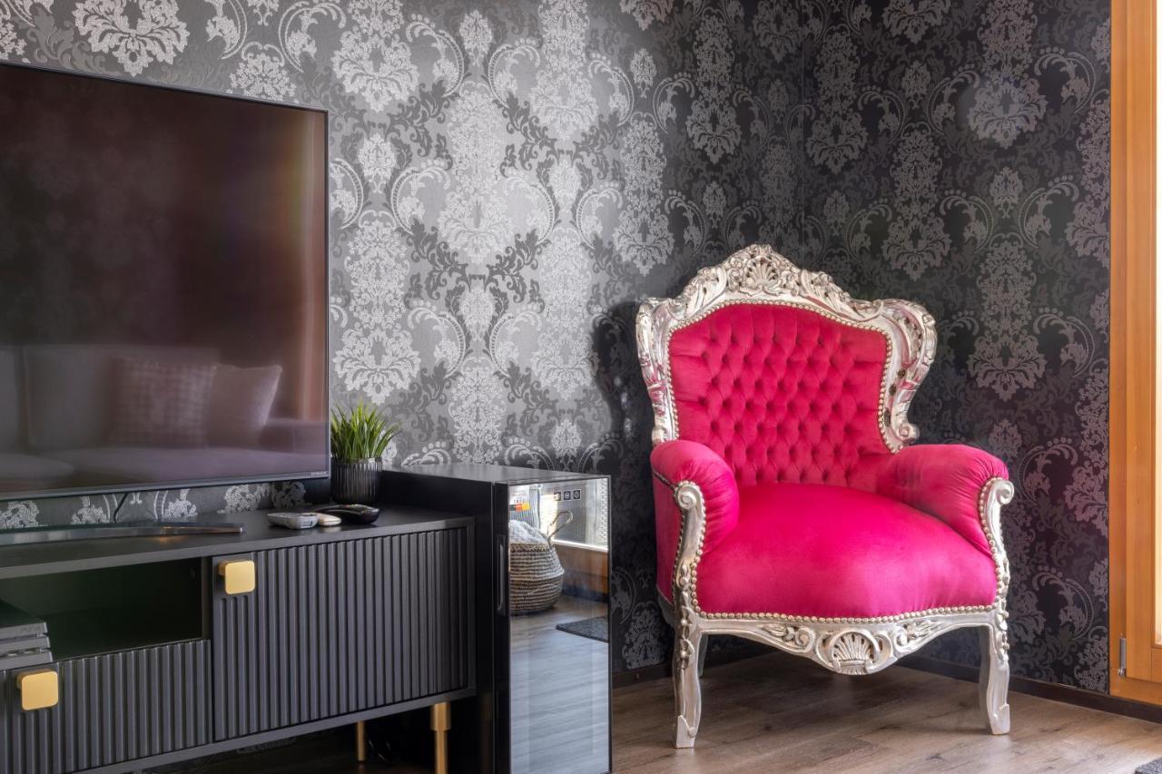 Once Upon A Time Apartment